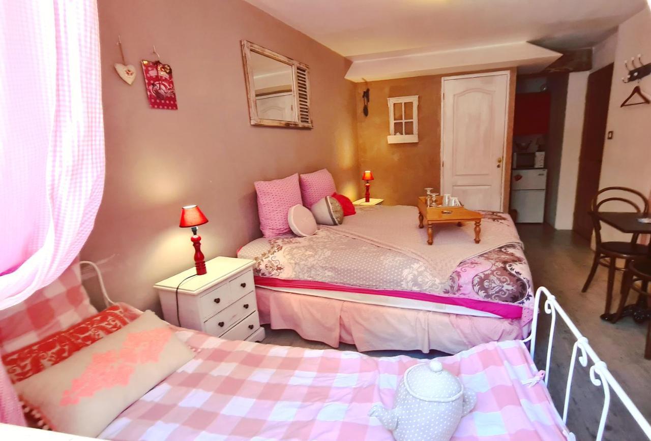 Le Doux Nid Bed and Breakfast Chanaz Exteriör bild