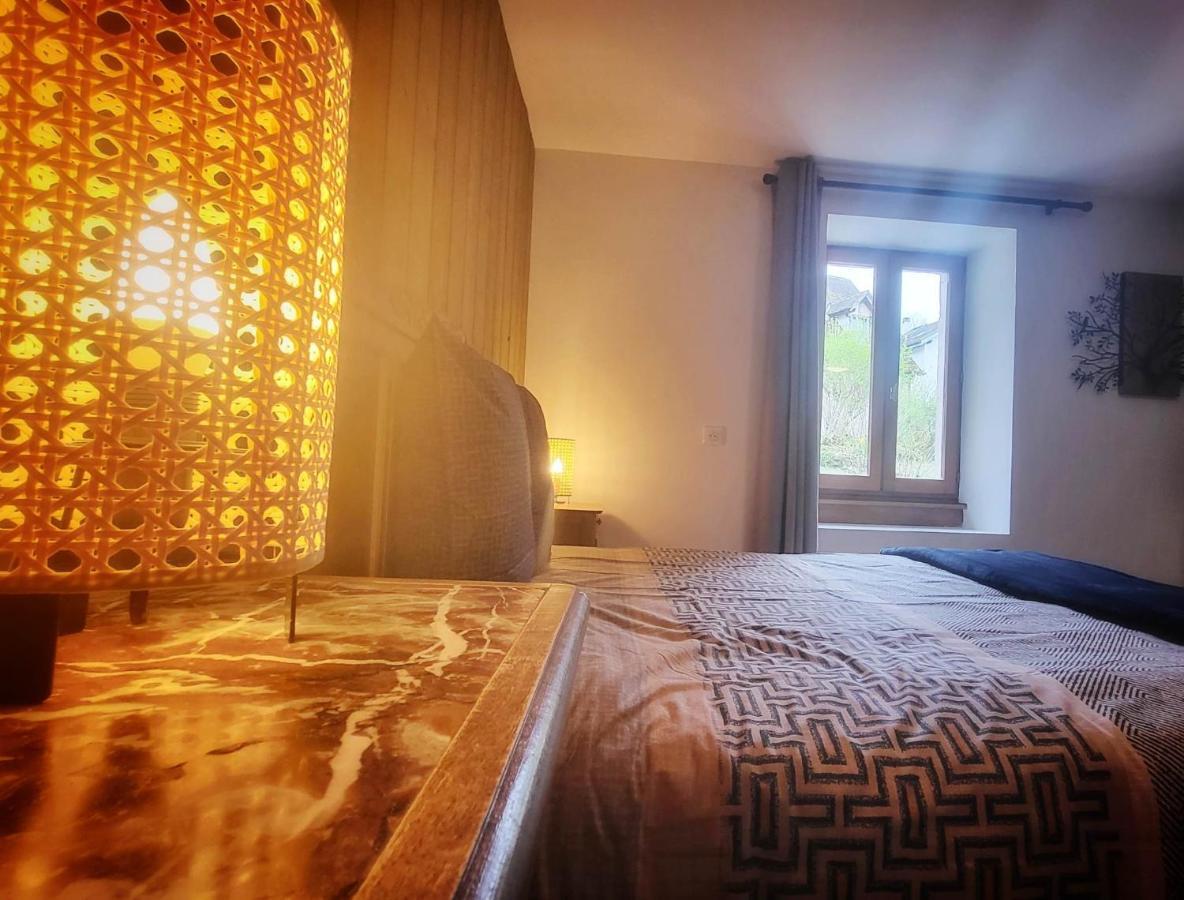 Le Doux Nid Bed and Breakfast Chanaz Exteriör bild