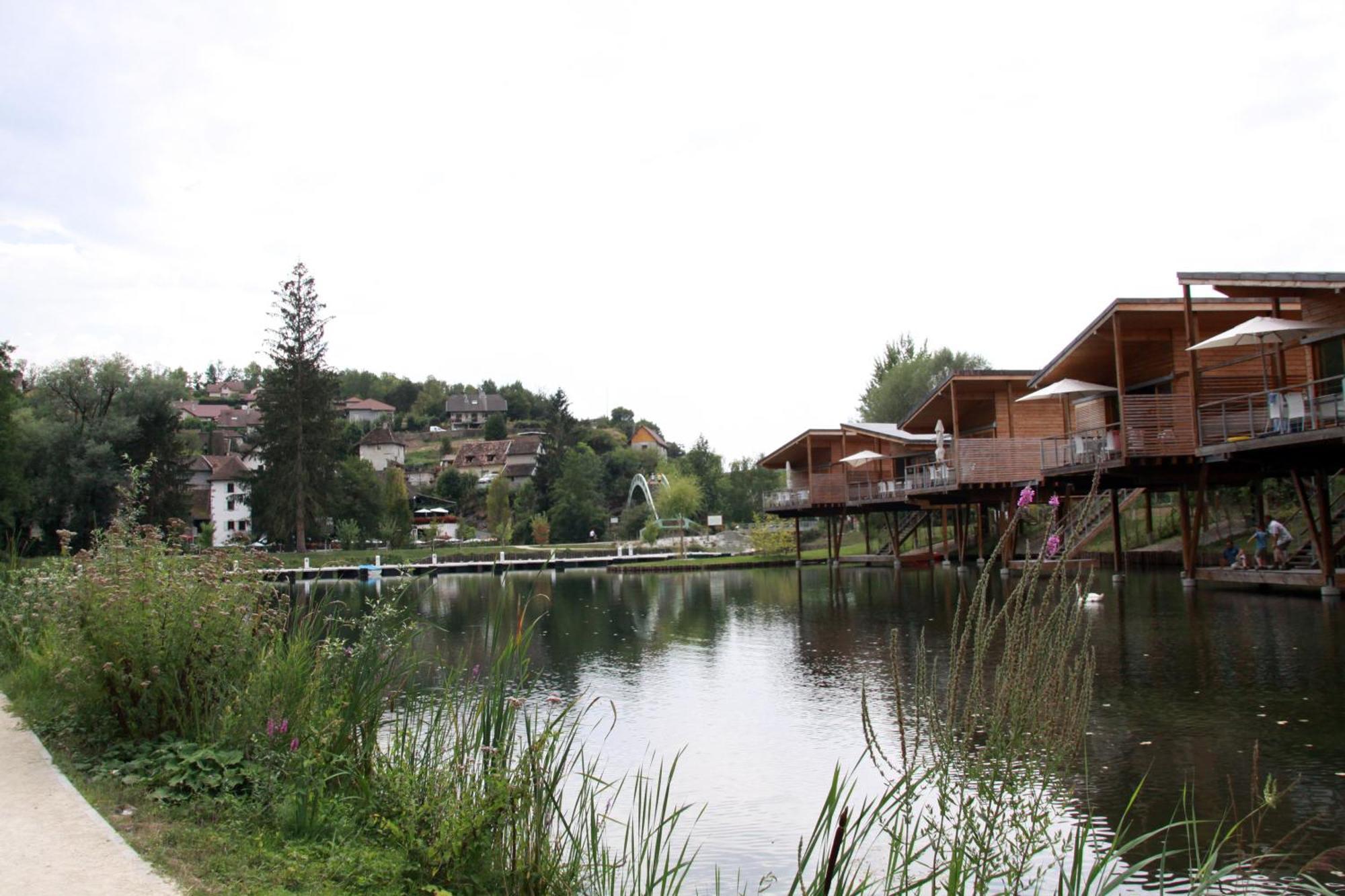 Le Doux Nid Bed and Breakfast Chanaz Exteriör bild